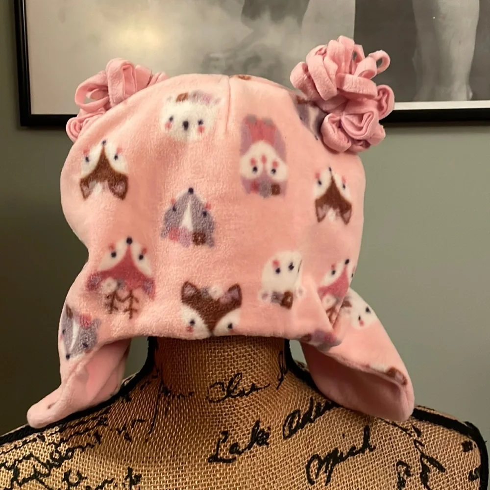 The Children’s Place hat, NWT.